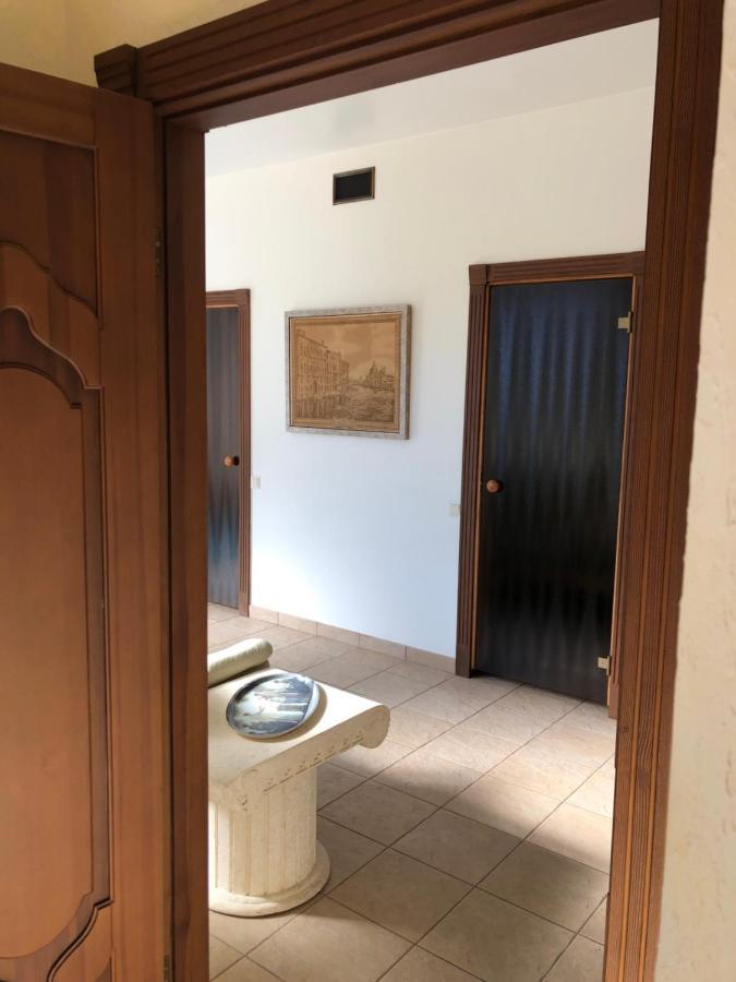 Guests House With Amazing Pool And Sauna Babite Bagian luar foto